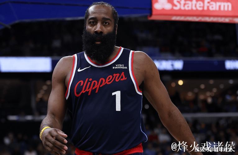 快船惨败灰熊！哈登带伤，祖巴茨无防守，伦纳德下滑，替补引绝望