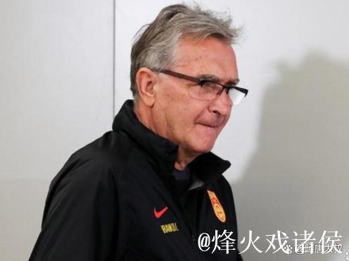 伊万对帅位问题避而不答 强调国足在正确道路上会有未来 伊万对帅位问题避而不答 强调国足在正确道路上会有未来